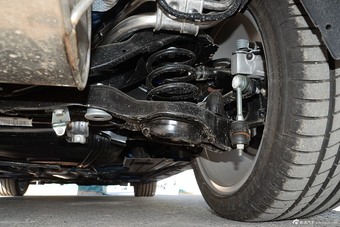 2015款福克斯ST 2.0T手动标准版