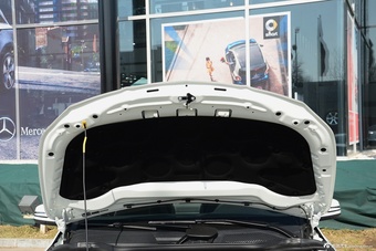 2016款奔驰CLA级 CLA200 1.6T自动动感型