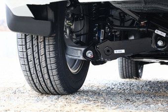 2015款哈弗H6升级版1.5T手动两驱精英型