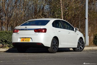 2016款雪铁龙C4世嘉1.2T自动THP豪华型