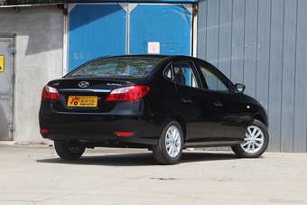 2015款悦动1.6L自动舒适型