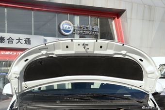 2016款上汽大通G10 2.0T手动豪华版