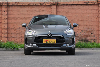 2014款DS 5 1.6T自动尊享版THP200