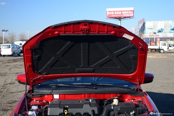 2016款吉利帝豪1.5L手动三厢向上版