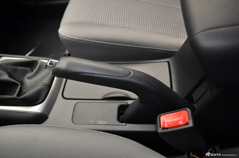 2011款悦动1.6L手动舒适型