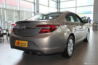 2014款君威2.0自动领先时尚型