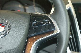 2013款凯迪拉克SRX