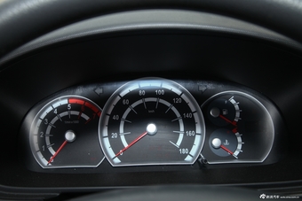 2013款金杯新海狮2.2L豪华型V22