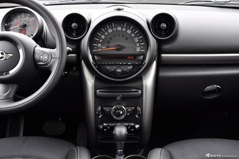 2014款MINI COUNTRYMAN 1.6T COOPER All 4 Fun