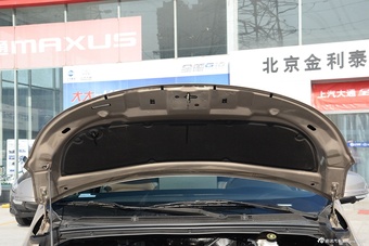 2016款上汽大通G10 2.0T自动旗舰版