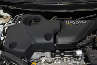 2014款雷诺科雷傲2.5L四驱豪华版