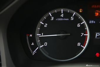 2013款讴歌ILX 2.0L自动精锐版