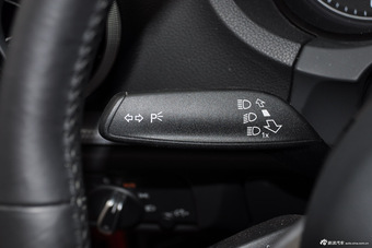 2015款奥迪A3 Limousine 1.4T自动35TFSI 300万纪念乐享版