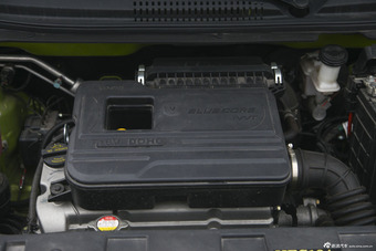 2015款奔奔1.4L手动天窗版国4