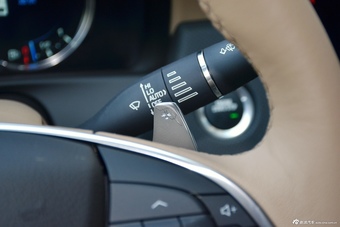 2016款CT6 2.0T自动28T铂金版