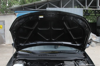 2015款悦动1.6L自动舒适型