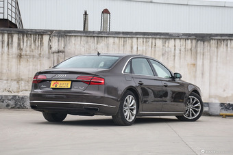 2014款奥迪A8L 3.0T自动50TFSI quattro豪华型