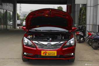 2015款比亚迪G5 1.5TID自动旗舰型