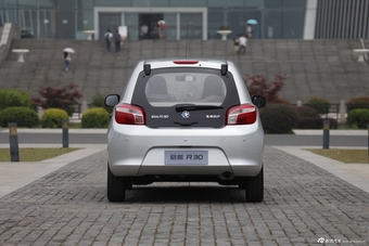 2014款启辰R30 1.2L手动尊享版