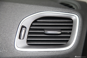 2014款沃尔沃V40 Cross Country 2.0T智逸版