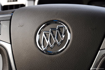 2013款别克GL8豪华商务车到店实拍