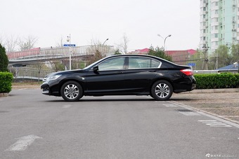 2015款雅阁2.0LXS精英版