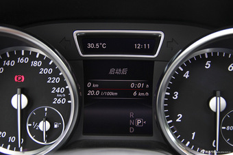 2015款奔驰ML400 4MATIC豪华型