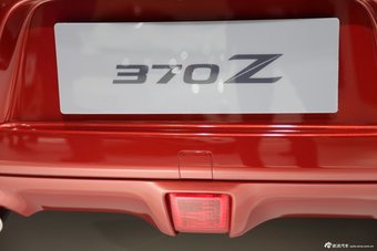 2013款日产370Z