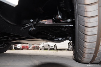 2015款smart fortwo 1.0 MHD 炫闪特别版