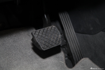 2013款奥迪Q3 40TFSI quattro四驱豪华型