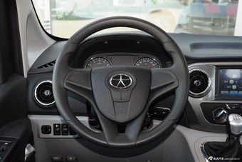 2015款瑞风M3 1.6L手动豪华智能型