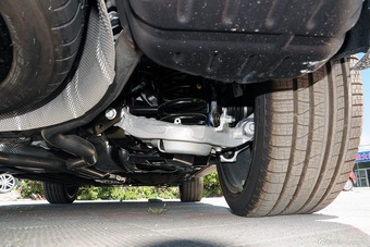 2015款锐界2.7T GTDi四驱运动型