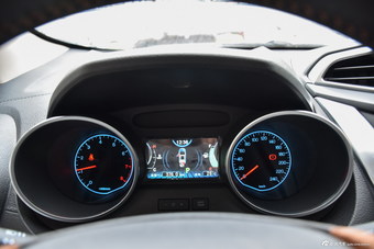 2016款比亚迪元1.5TID自动豪华型