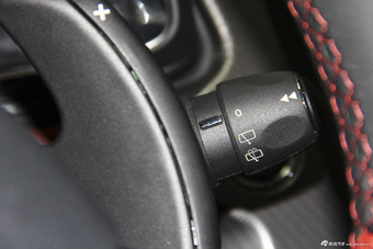 2016款DS 4S 1.8T自动尊享版THP200