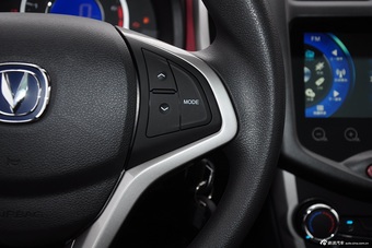 2014款奔奔1.4L手动天窗版