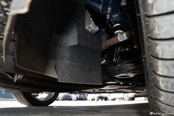 2015款福克斯ST 2.0T手动标准版