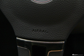 2015款帕萨特2.0T自动DSG至尊版