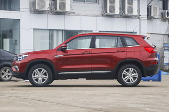 2014款长安CS75 2.0L手动豪华型国5