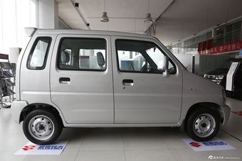 2013款北斗星创业版1.0L手动实用型