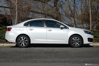 2016款雪铁龙C4世嘉1.6L手动豪华型