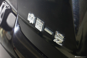 2014款奔腾B90 1.8T自动豪华型到店实拍