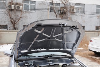 2015款V3菱悦1.5L手动幸福版