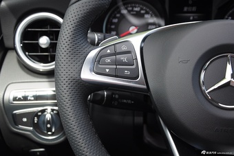2015款奔驰C300运动版