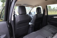 2015款五十铃mu-X 3.0T自动四驱探索型