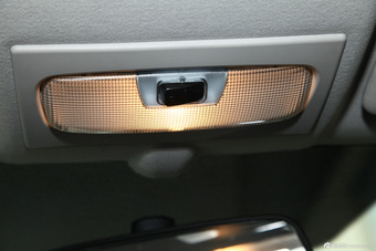 2013款嘉年华三厢1.5L手动风尚型