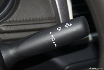 2016款威驰1.5L自动智臻星耀版