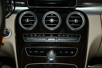 2015款奔驰C180L运动型