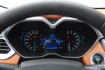 2015款DX7 1.5T手动尊贵型