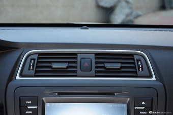 2015款绅宝X65 2.0T手动豪华型