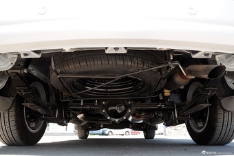 2015款瑞风M3 1.6L手动豪华智能型